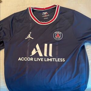 Jordan Messi Paris saint Germaine PSG Preowned XL jersey